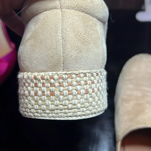 VINCE. Blush Straw Tweed Platform Sneakers - Picture 6 of 9